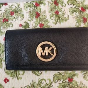 Black Michael Kors wallet